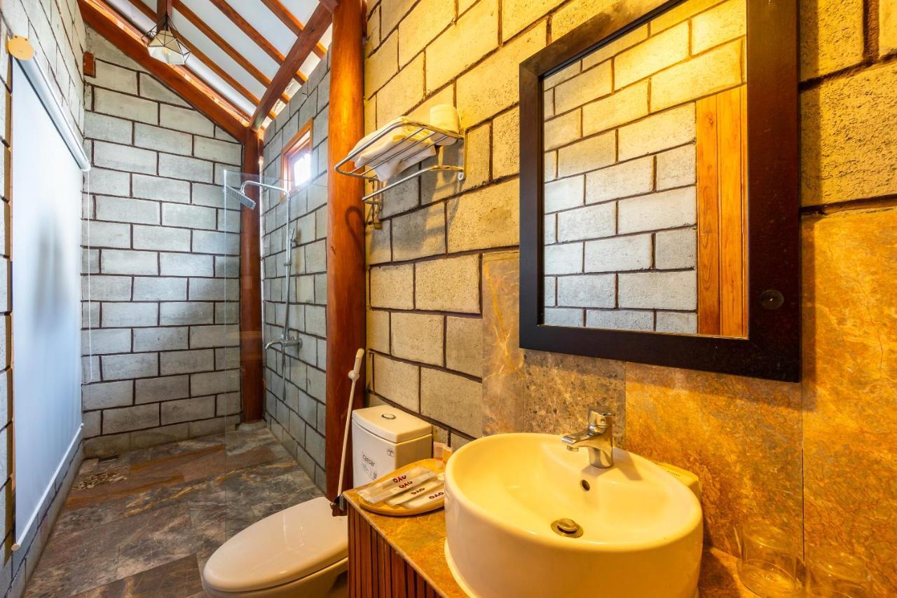 Oyo 467 Hoi An Twin Lake Villa Exterior photo